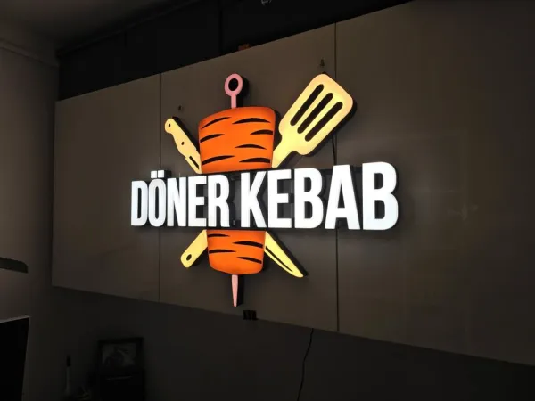 Leuchtreklame für Döner Imbiss mit Spieß Grafik